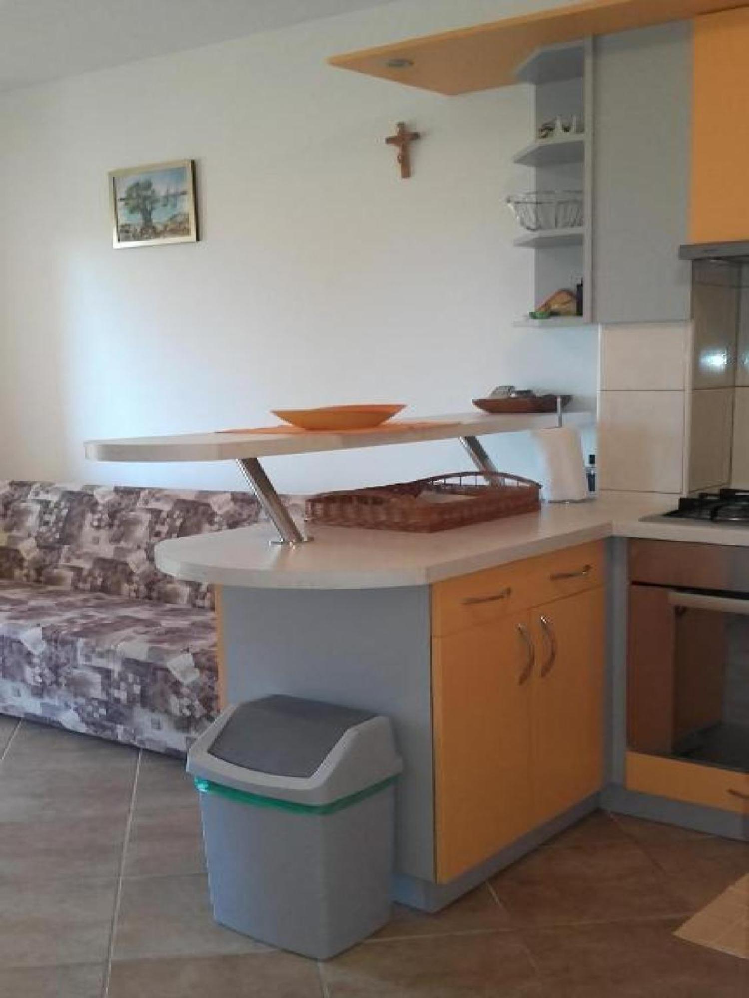 Apartments Smilje I Maslina Gornji Karin Quarto foto